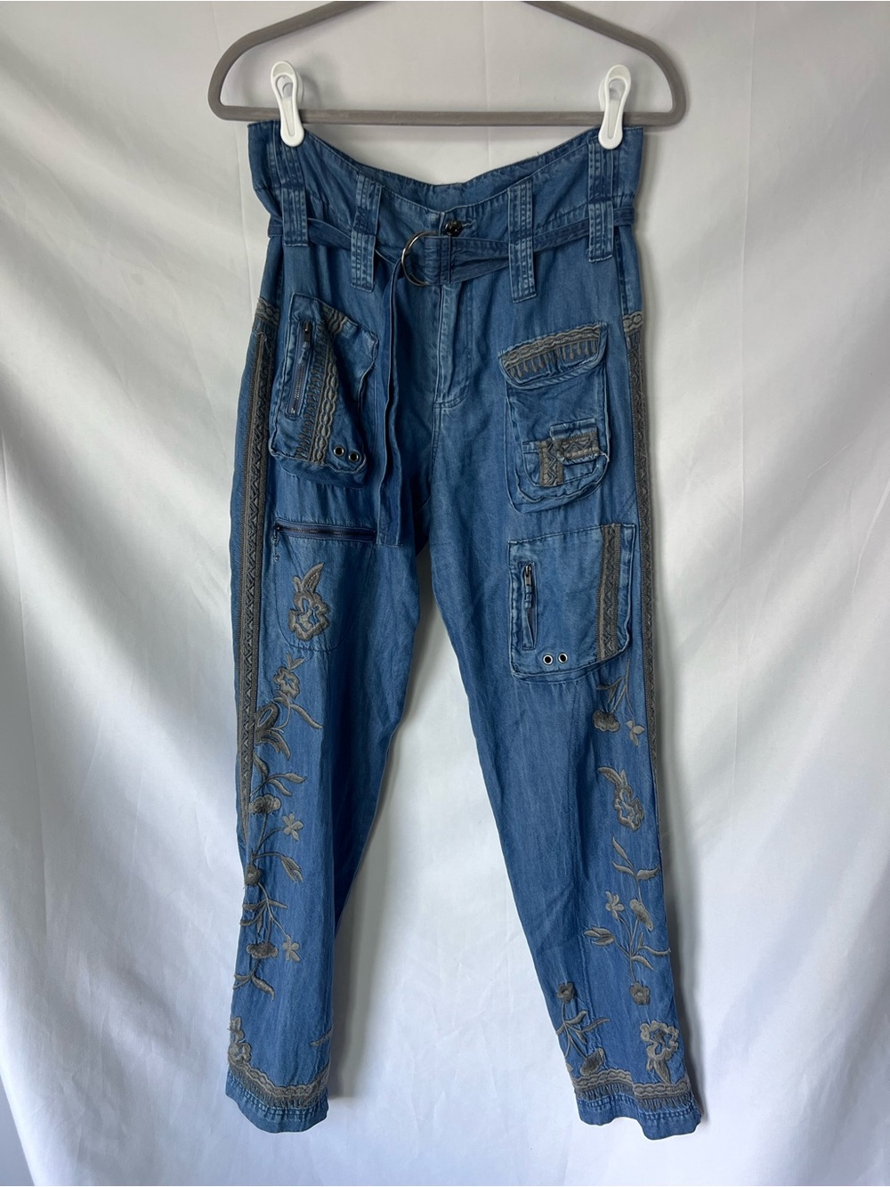 Women’s Rare JOHNNY WAS Biya Adventura* Embroidered Denim Cargo Pants